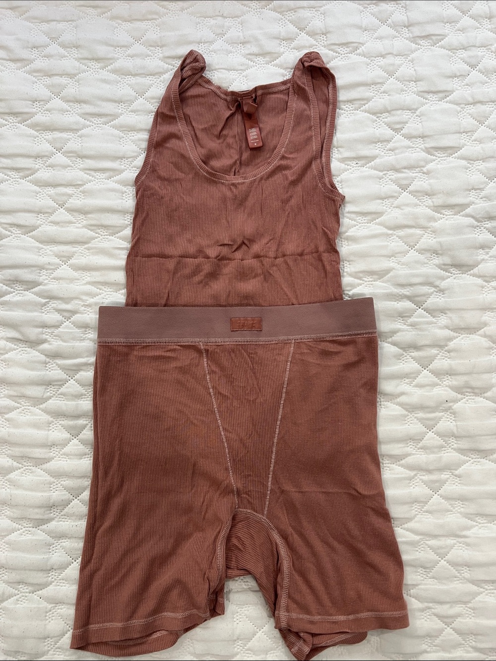 SKIMS soft lounge tank & boxer set - rust